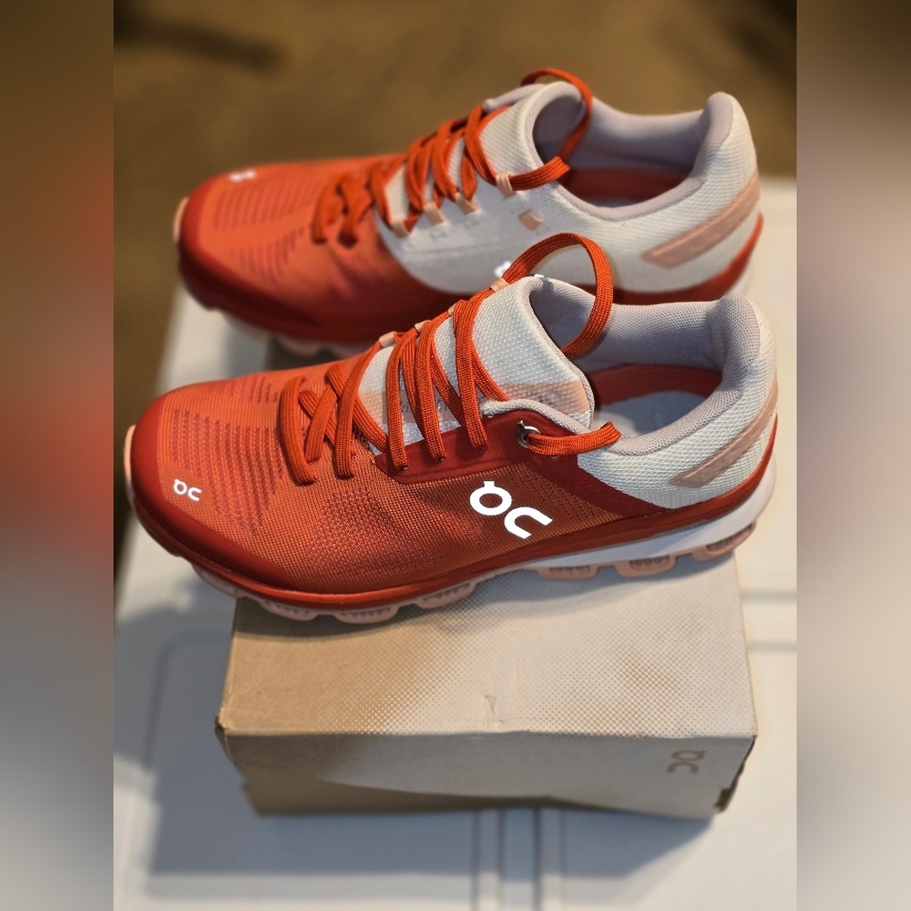 On Running Cloudsurfer 6 Women’s Sneakers – Rust | Rose – Size 7.5 New - Picture 7 of 10
